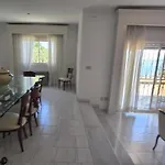 Amplia Casa En Roses Para 16 Pers. Con Piscina Y Gran Aparcamiento - Es-204-78