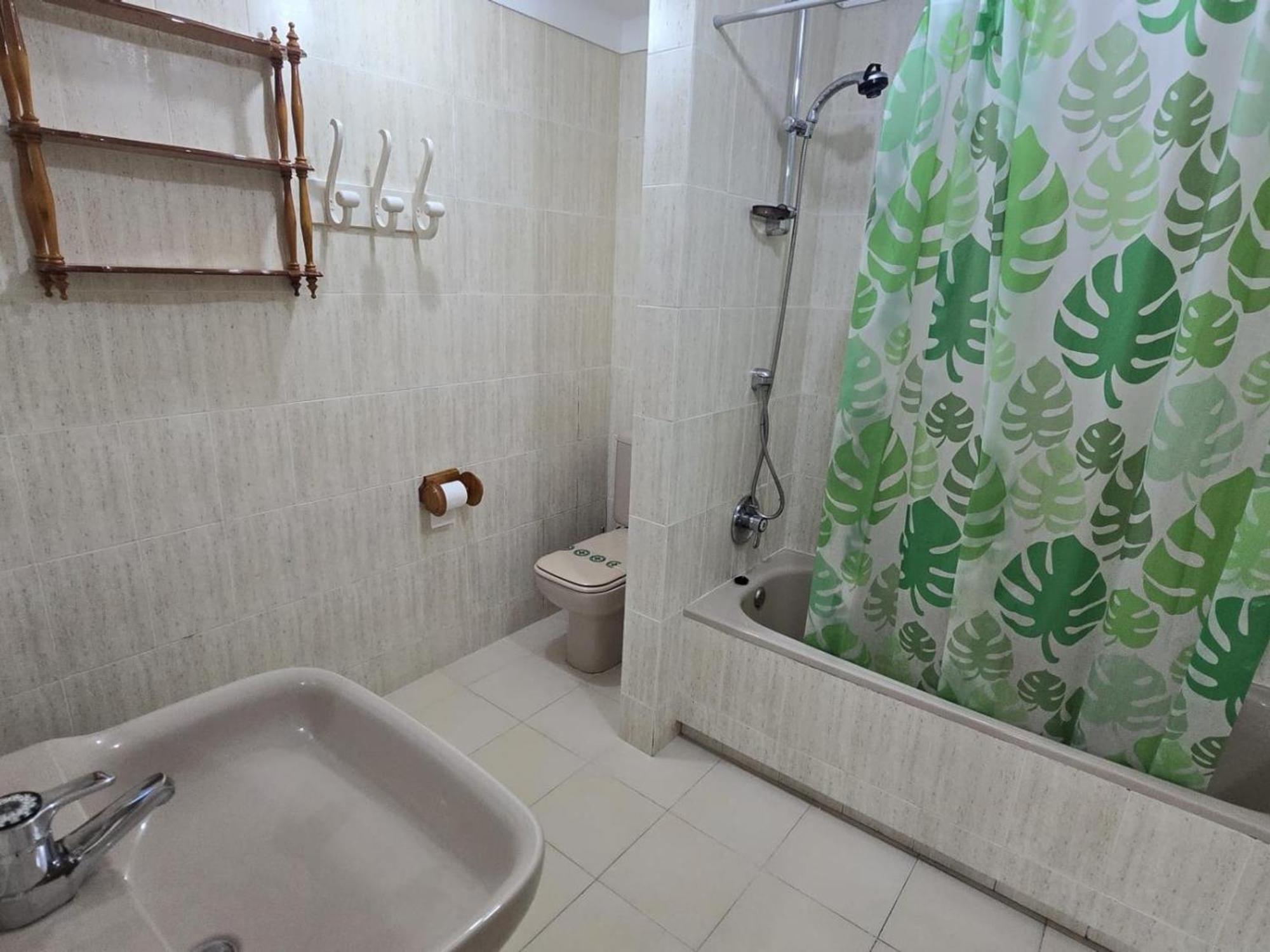 Villa Amplia Casa En 16 Pers. Con Piscina Y Gran Aparcamiento - Es-204-78